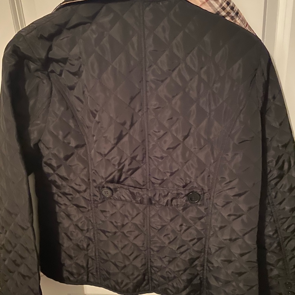 Burberry - Picture 5 of 8